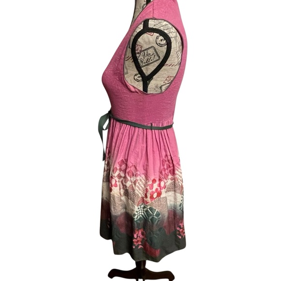 Chelsea & Violet Pink and Green Mini Dress - Picture 2 of 8